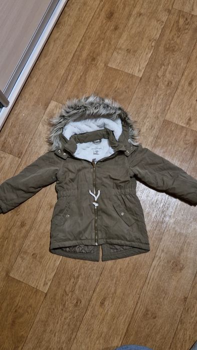 Зимняя куртка парка на девочку 4-5лет