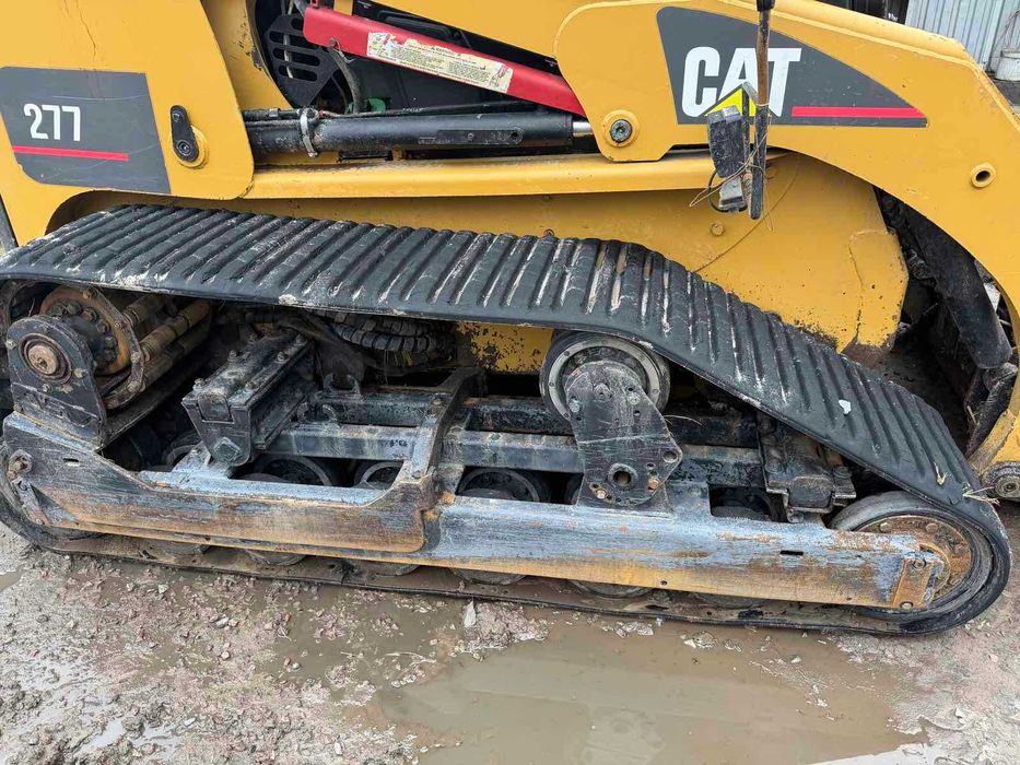 Мінінавантажувач гусеничний Caterpillar 277B бобкат,bobcat