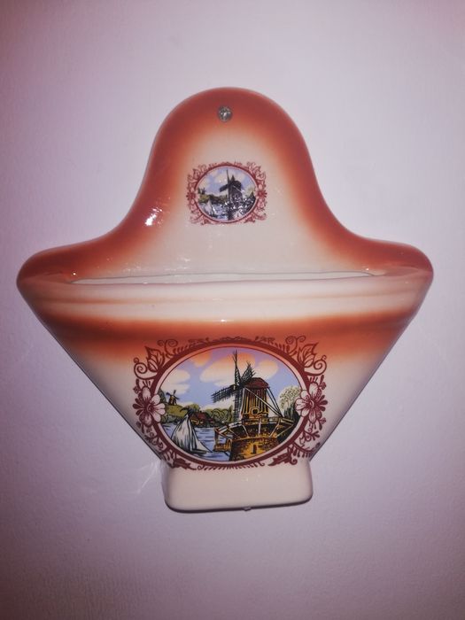 Pojemnik na filtry do kawy lub serwetnik , motyw z wiatrakiem