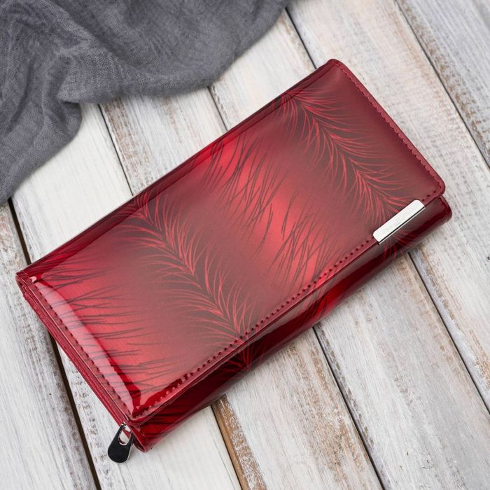 skórzany czerwony lakierowany portfel damski sp-16-rd