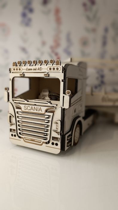 Tir Scania pudełko ozdobne na alkohol, wódkowóz