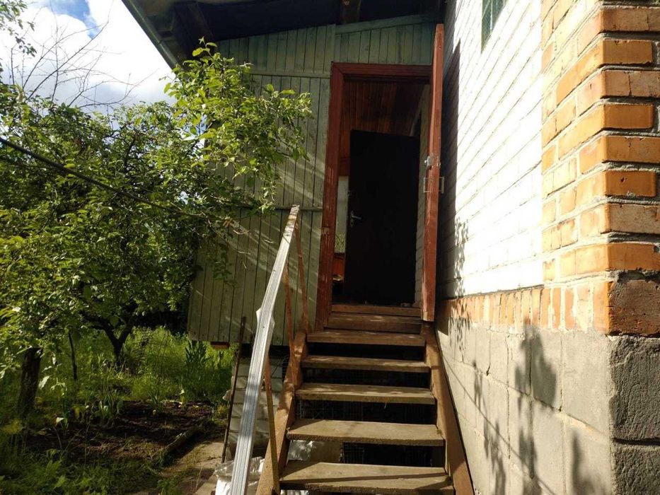 Дача на массиві  сухолісських дач з повним пакетом документів !!