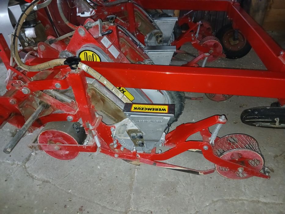 Siewniki pneumatyczne punktowe Weremczuk