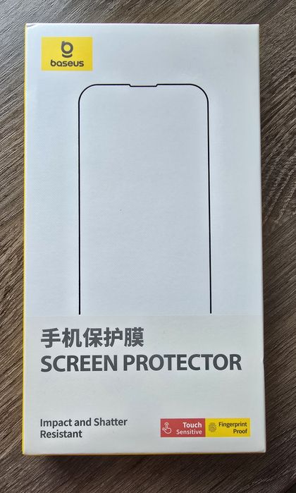 Продам захисне скло Baseus на Iphone 15 Pro