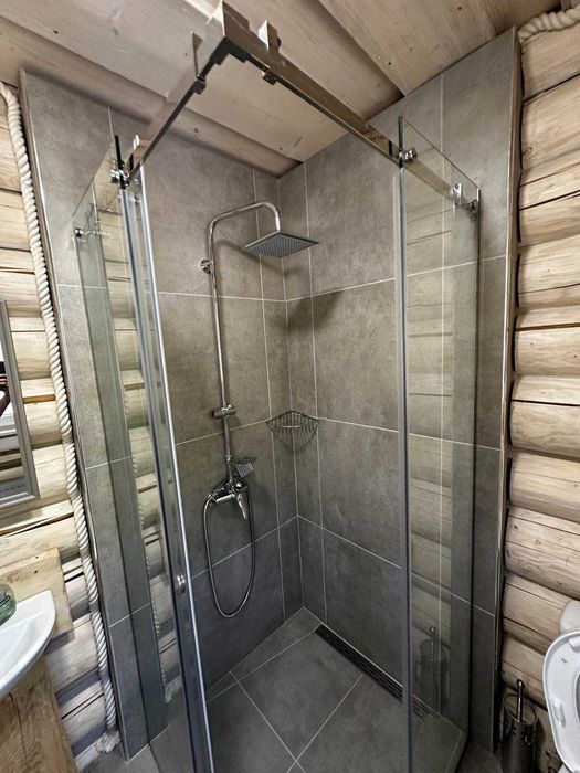 Продається дачний будинок в с. Синевир