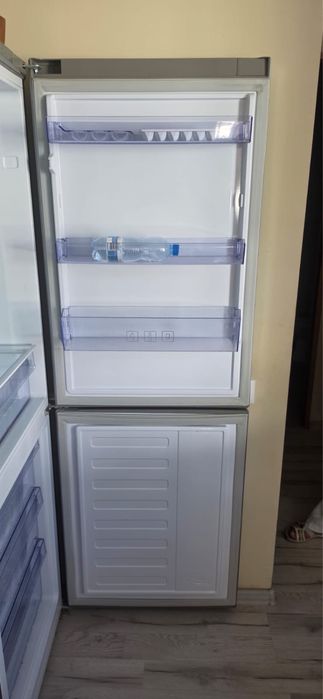 Sprzedam lodowke Beko