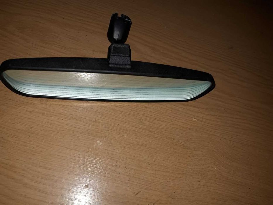 Зеркало салона toyota RAV 4