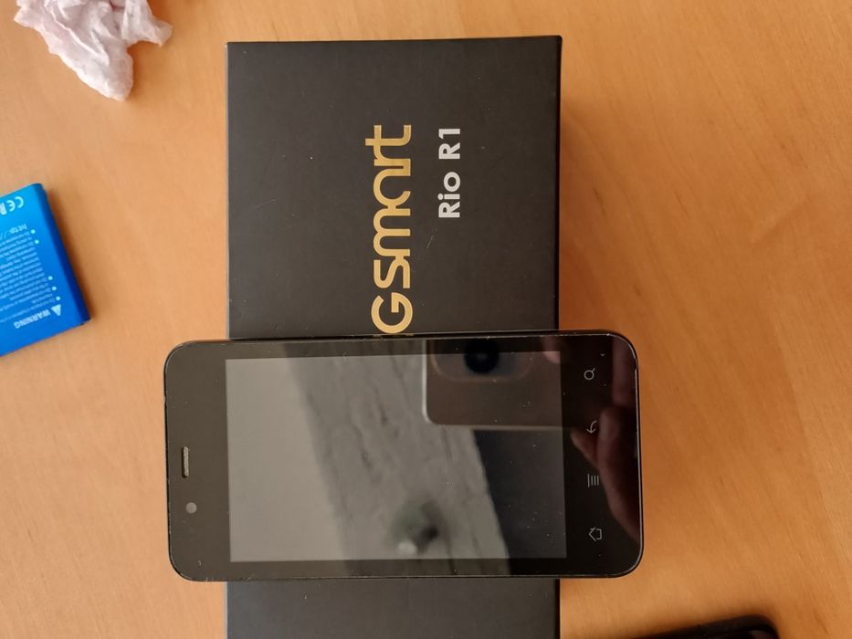 Смартфони різні на запчастини.