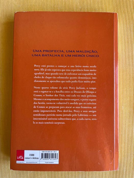 Livro: Percy Jackson e a Batalha do Labirinto.