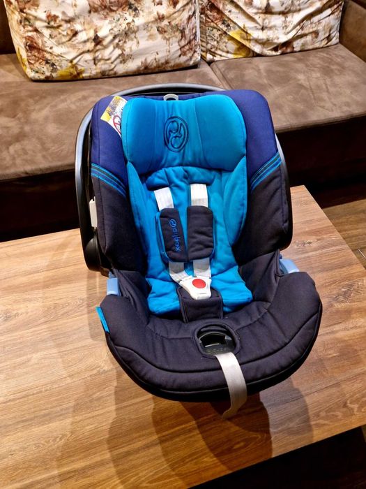 Детское автокресло Cybex ATON 3 от 0 до 18 месяцев.