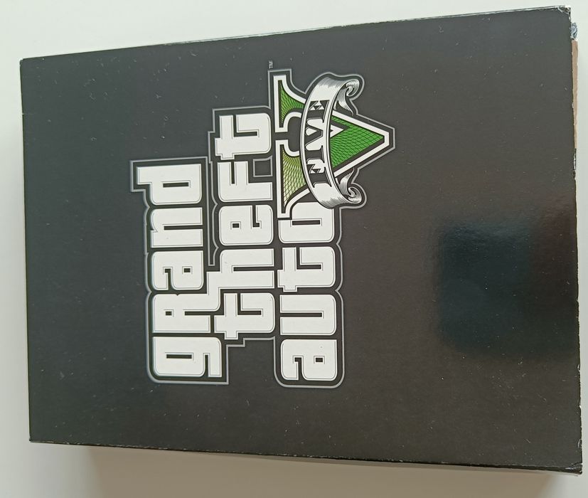 Grand theft auto V 7x DVD mapa