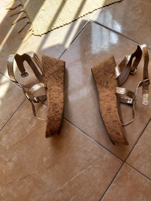 Sandálias  Douradas