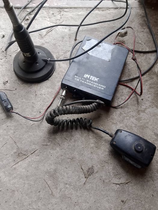 Cb radio Intek M-120 plus