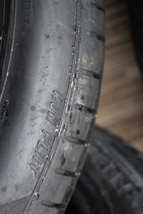 275/40R19 PIRELLI P-Zero PZ4 Run Flat 101Y NOWA 2018r.