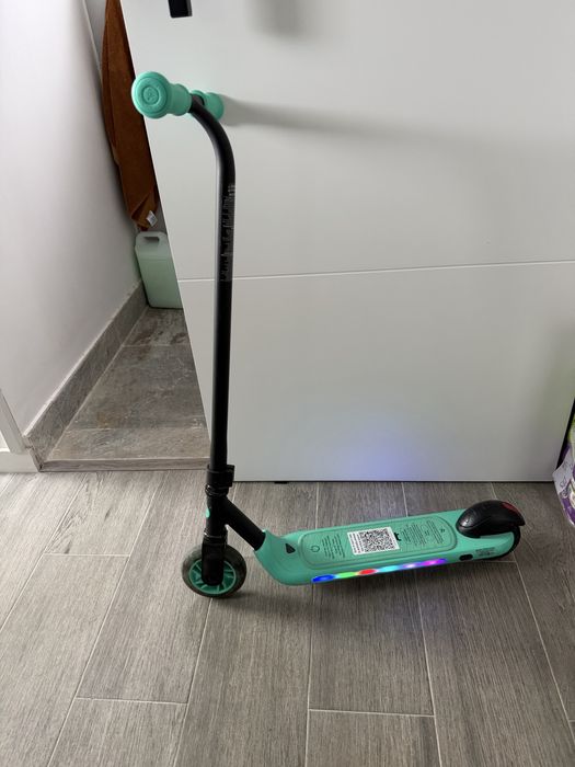 Trotinete Elétrica Segway Ninebot Infantil