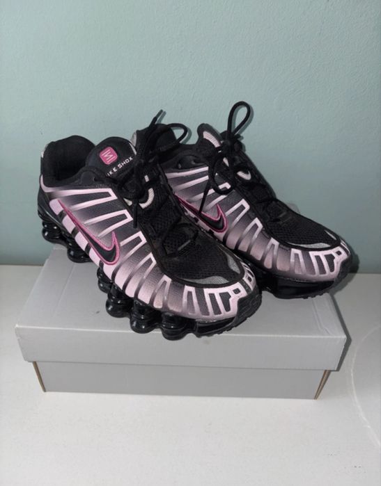 Nike shox TL  w  kolorze czarno rozowym