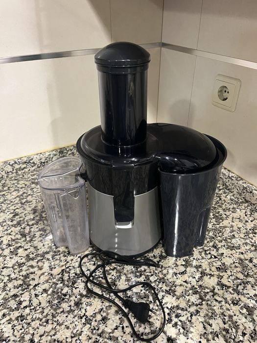 Maquina de  fazer sumo natural