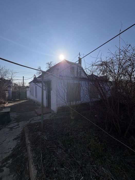 В продажу 3 к будинок на 13 лінії, землі - 6 соток