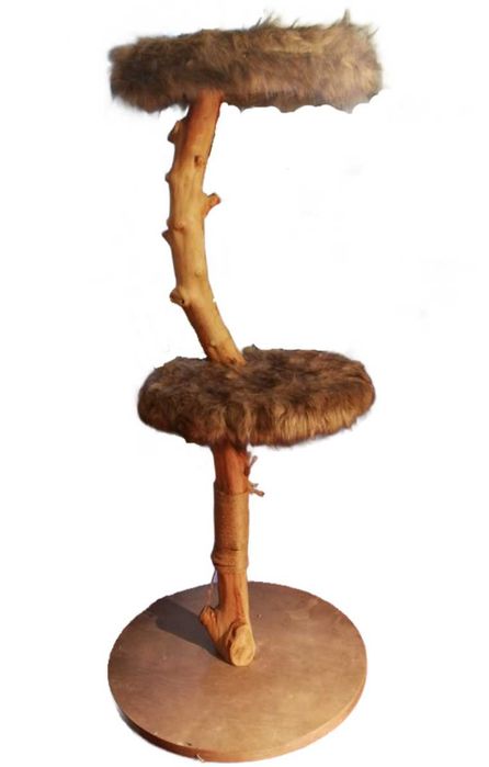 Design by Lotte. Drewniany drapak dla kota, drewno naturalne.