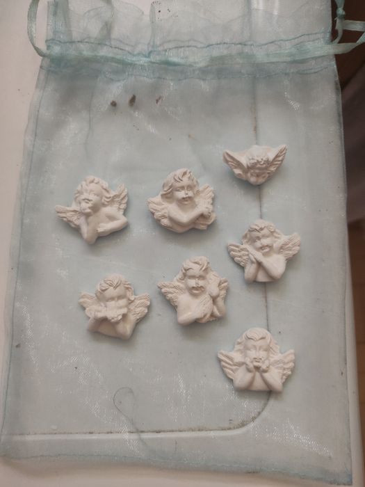 7 mini anjos e saco de oferta