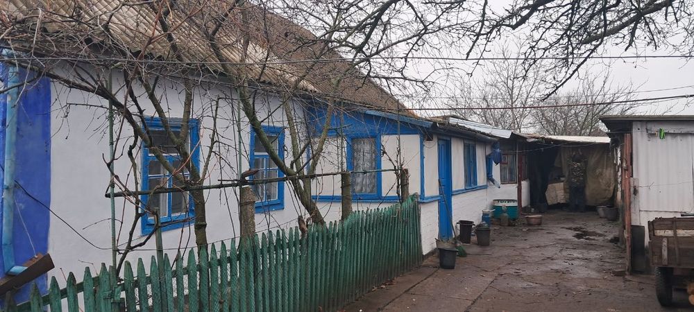 Продам будинок нормальний