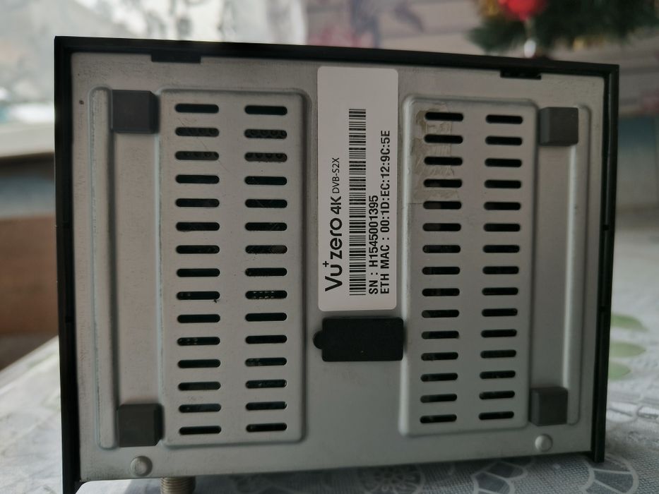 Продам ресівер vu+zero 4k
