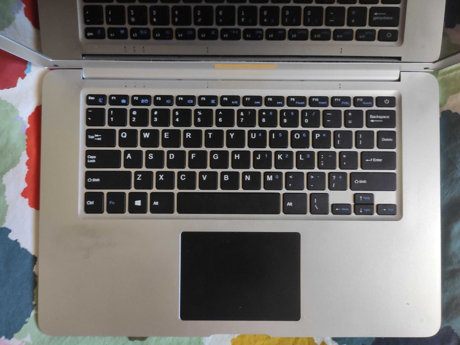 slim note 14.1 + laptop kiano