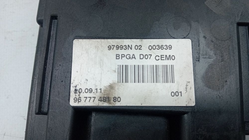 Caixa fusíveis da bateria PEUGEOT RCZ