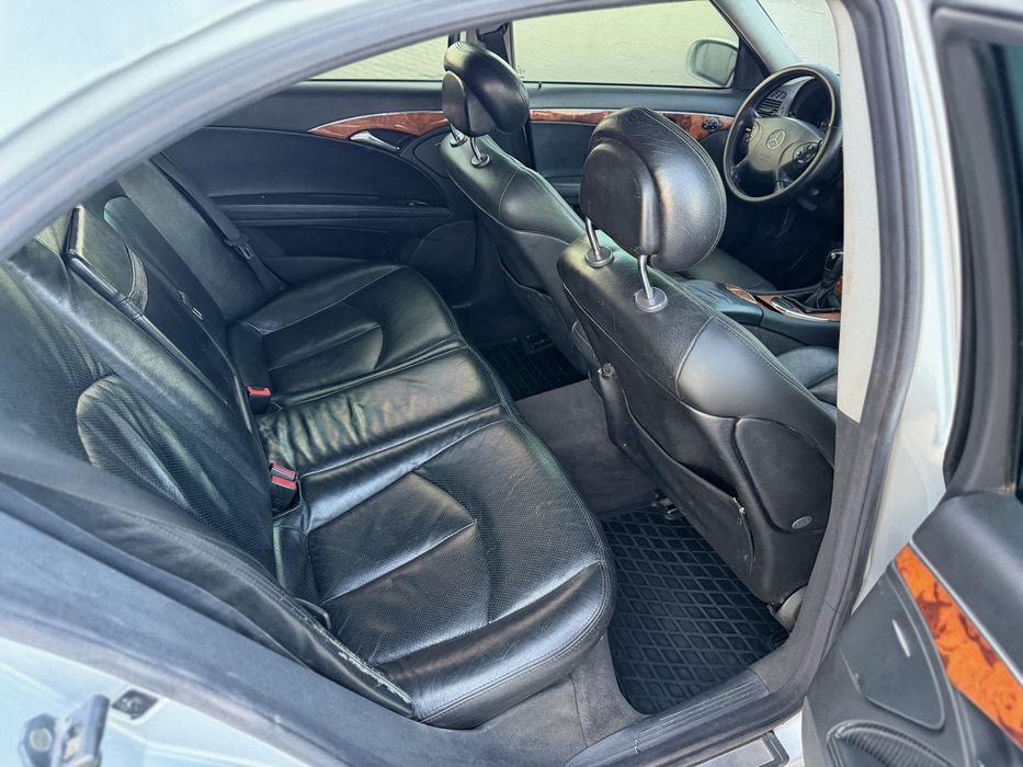 Mercedes Benz W211 E class 2.2 CDI