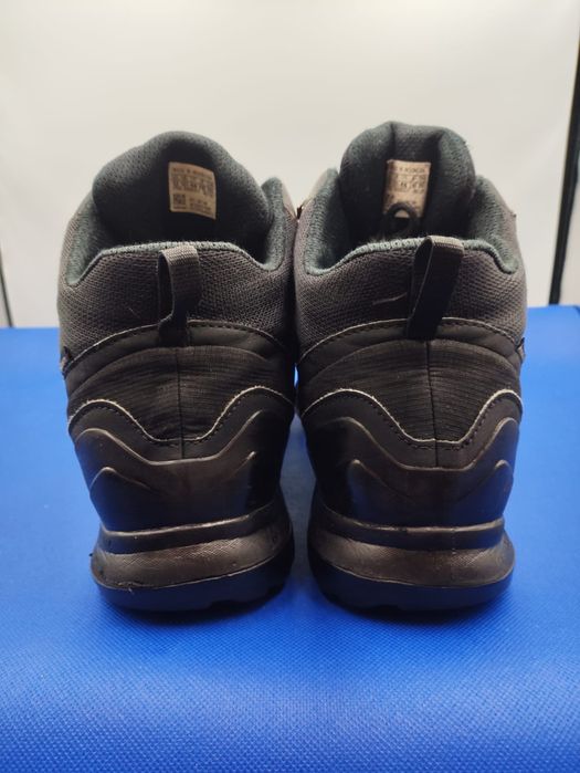 Трекінгові кросівки Adidas Terrex Swift R2 Mid GTX - 48 розмір.