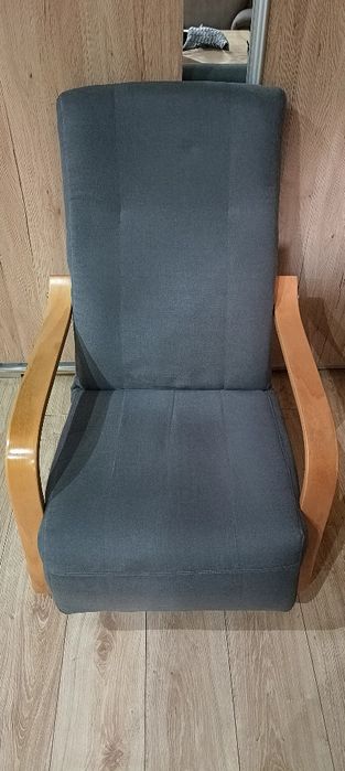 Fotele typy Finka 2szt  plus sofa z poduszkami