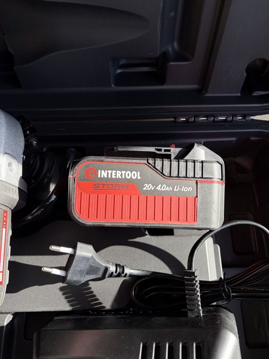 Шліфмашина кутова акумуляторна INTERTOOL WT-0366 20В,125 мм,10000об/хв