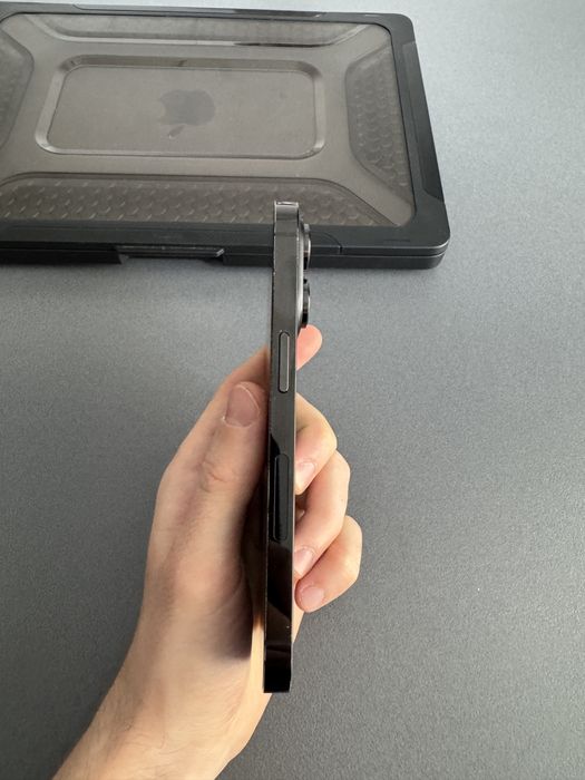 Apple iPhone 14 Pro 256GB eSIM 256GB Space Black магазин / гарантія