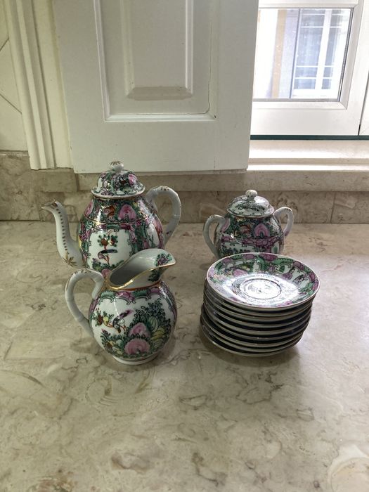 Peças de serviço de chá e café -porcelana chinesa-como NOVO