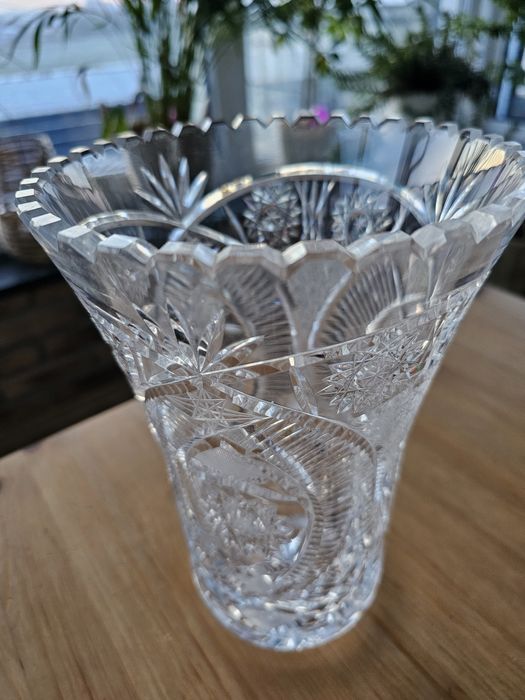Kryształowy wazon