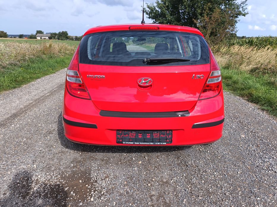 Hyundai i30 1,4 ben  oryginał bezwypadkowy
