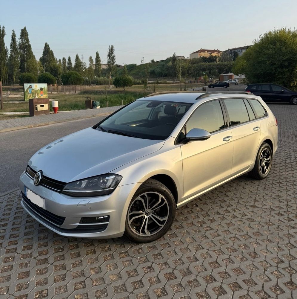 VW Golf Variant 1.6 TDi Sportline DSG