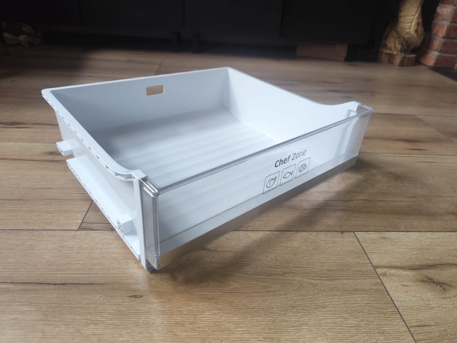 Pokrywa dolnej szuflady oraz szuflady do lodówki Samsung RB41J7839s4 (Chef Collesction)