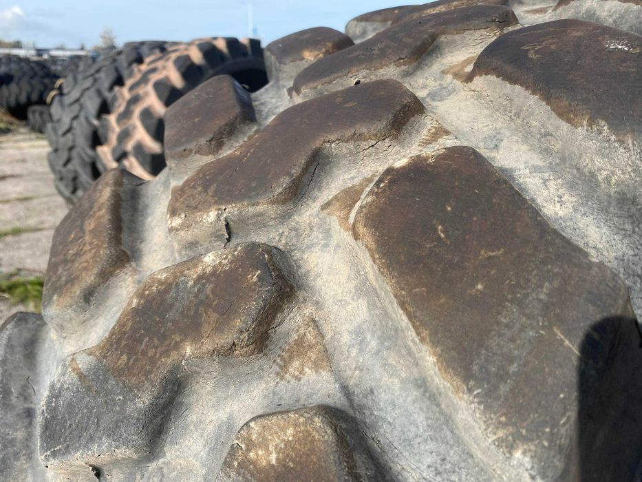 Opona Używana 405/70r18 Firestone Utility Radial 90% Bieżnika