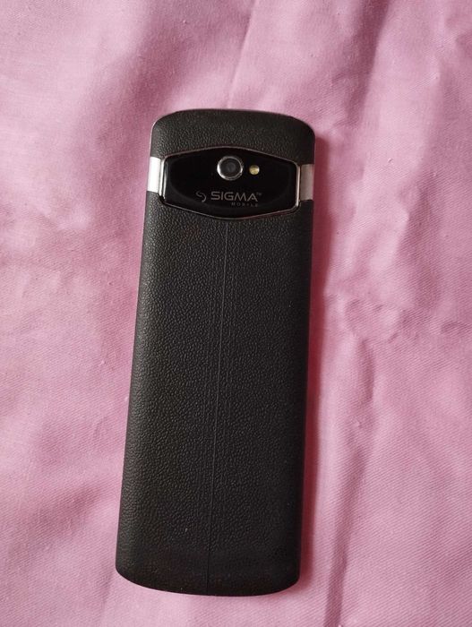 Кнопочный телефон "Sigma mobile" на 2 sim б у