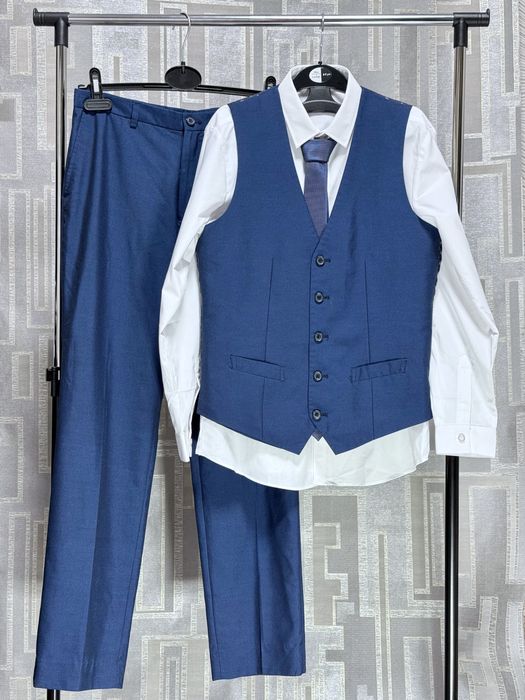 Костюм мальчику George 13 лет нарядный в школу школьная форма