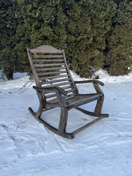 Крісло -качалка ручноі роботи