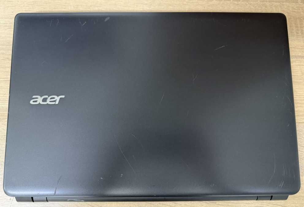 Ноутбук Acer Aspire E1-522