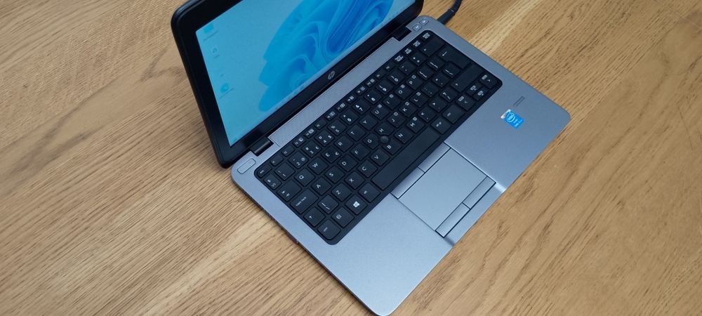 Laptop HP 820 G1 SSD i5 Win11 gwarancja.