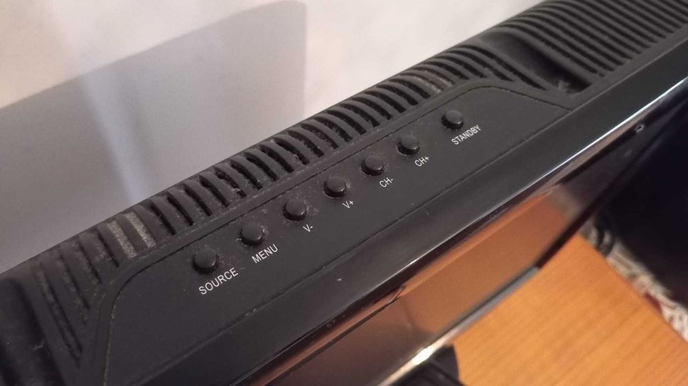 Televisor LCD 18.5''