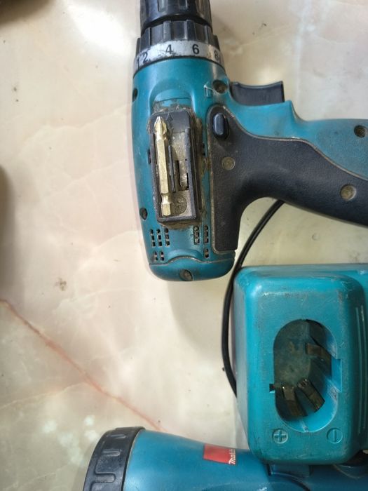 Makita wkrętarka i latarka