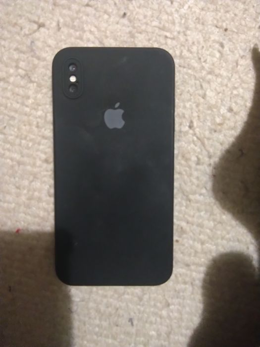 iPhone xs max на 256 Гб в рабочем состоянии