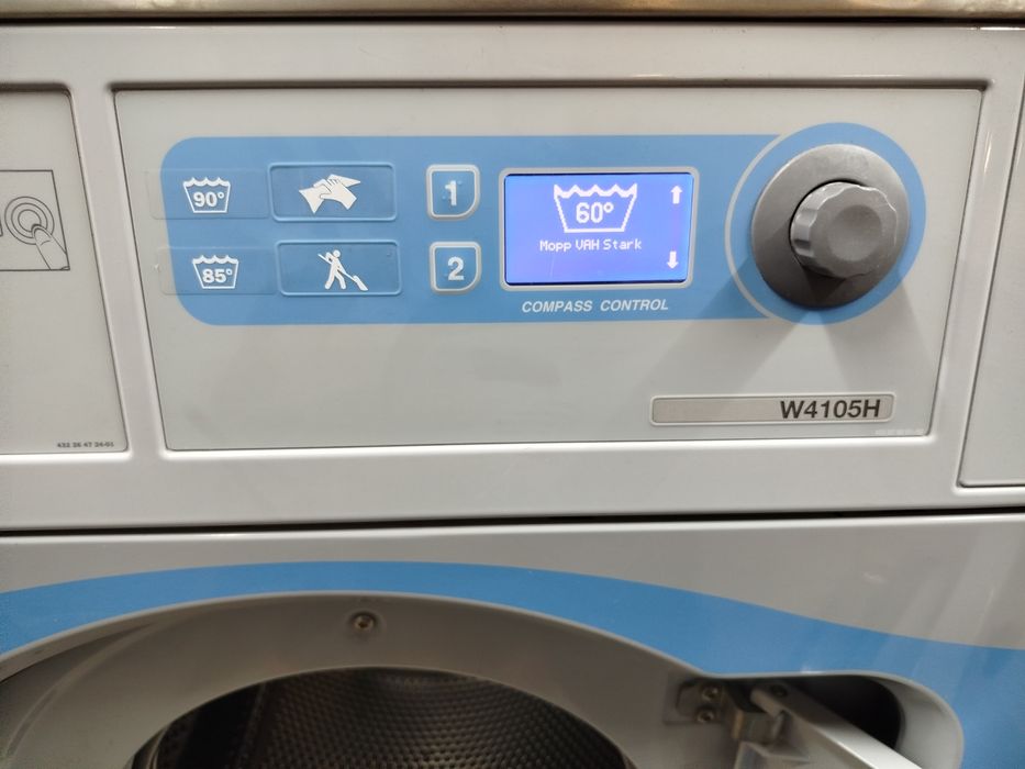 Професійна пральна машина Electrolux W4105H.