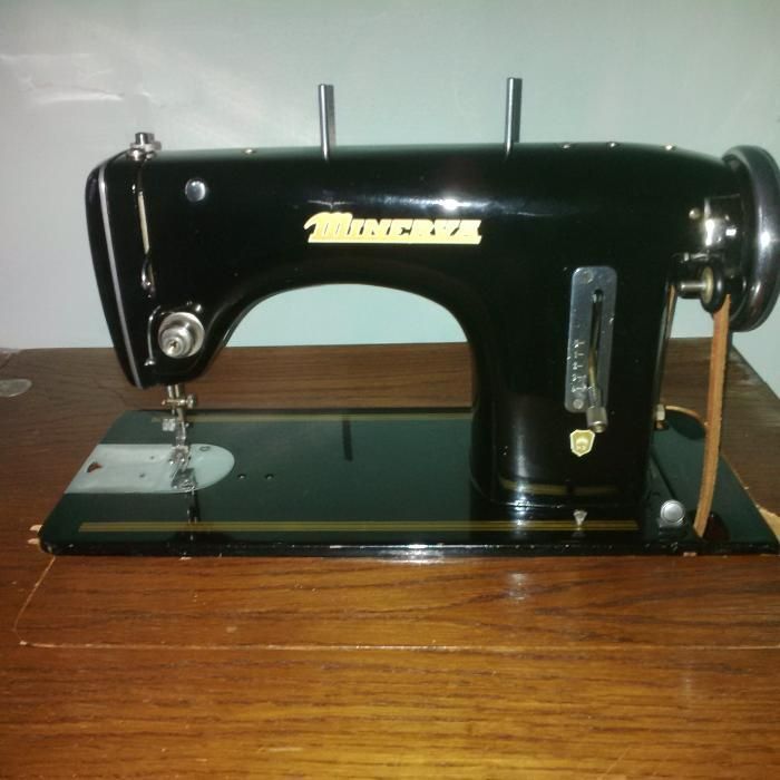 Швейная машина Minerva 126 Чехословакия Идеальный шов