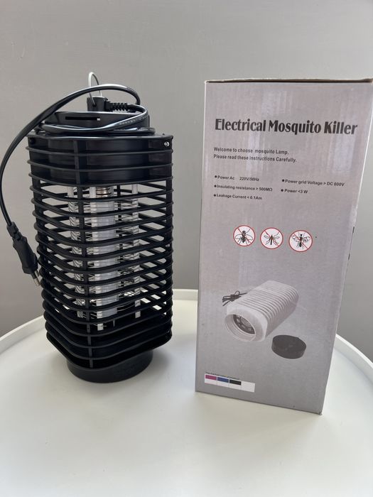 Лампа світильник для знищення комарів та інших комах до 30 м. кв